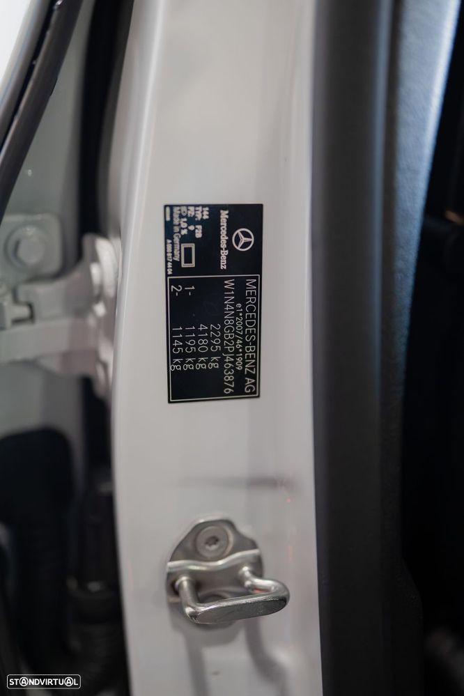 Mercedes-Benz GLA 250 e 8G-DCT AMG Line - 32