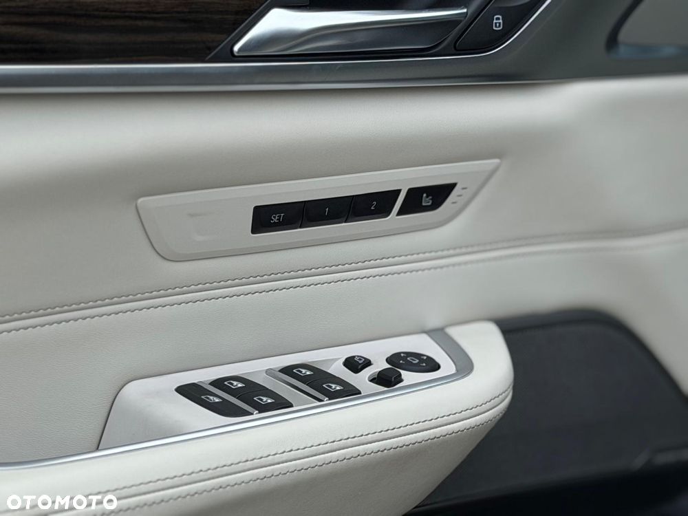 BMW Seria 6 - 26