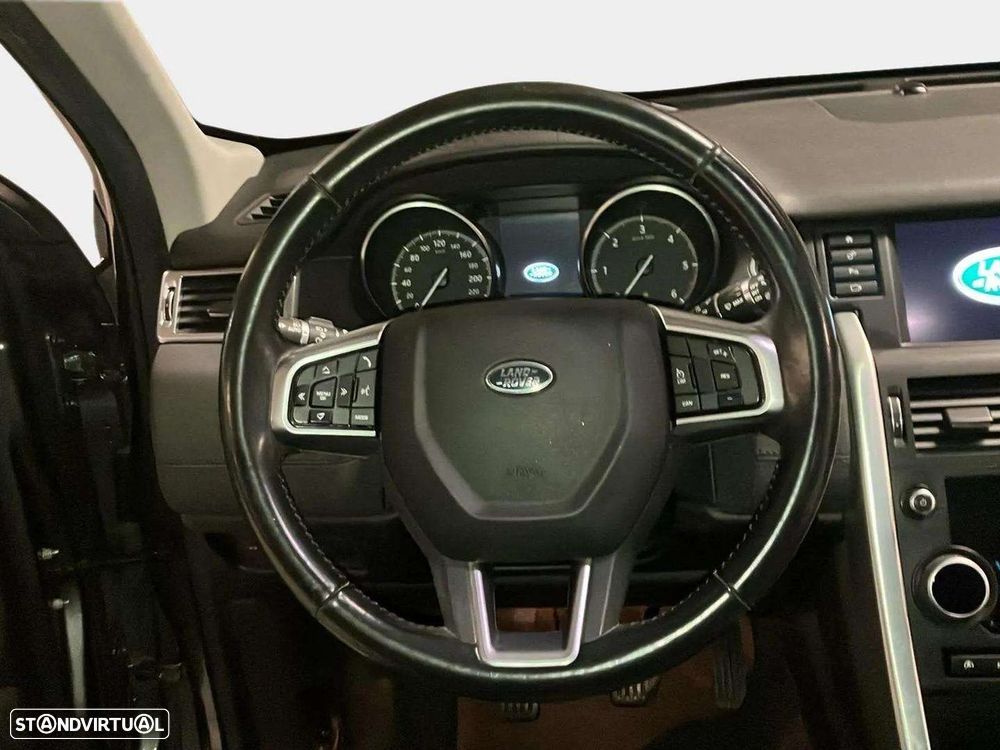 Land Rover Discovery Sport 2.0 TD4 SE - 18