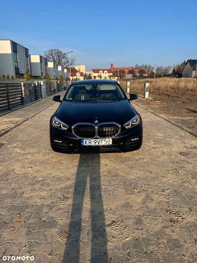 BMW Seria 1 118d Sport Line - 2