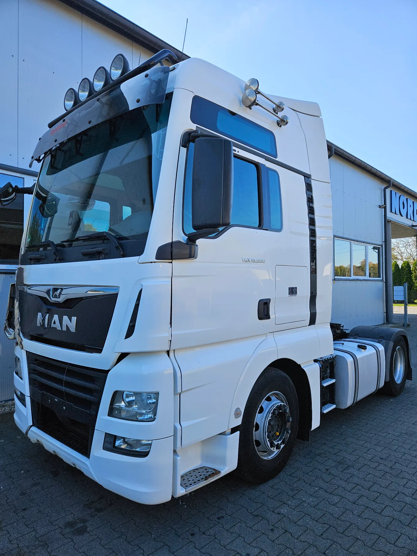 MAN TGX 18.500 XXL - 9