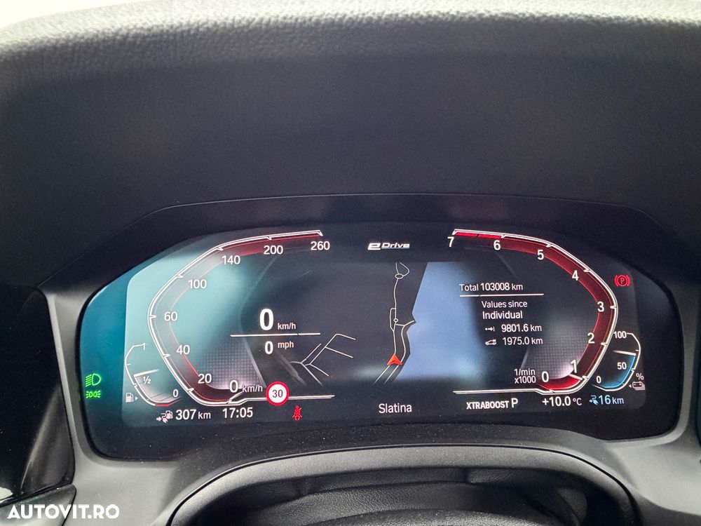 BMW Seria 3 330e Aut. - 34