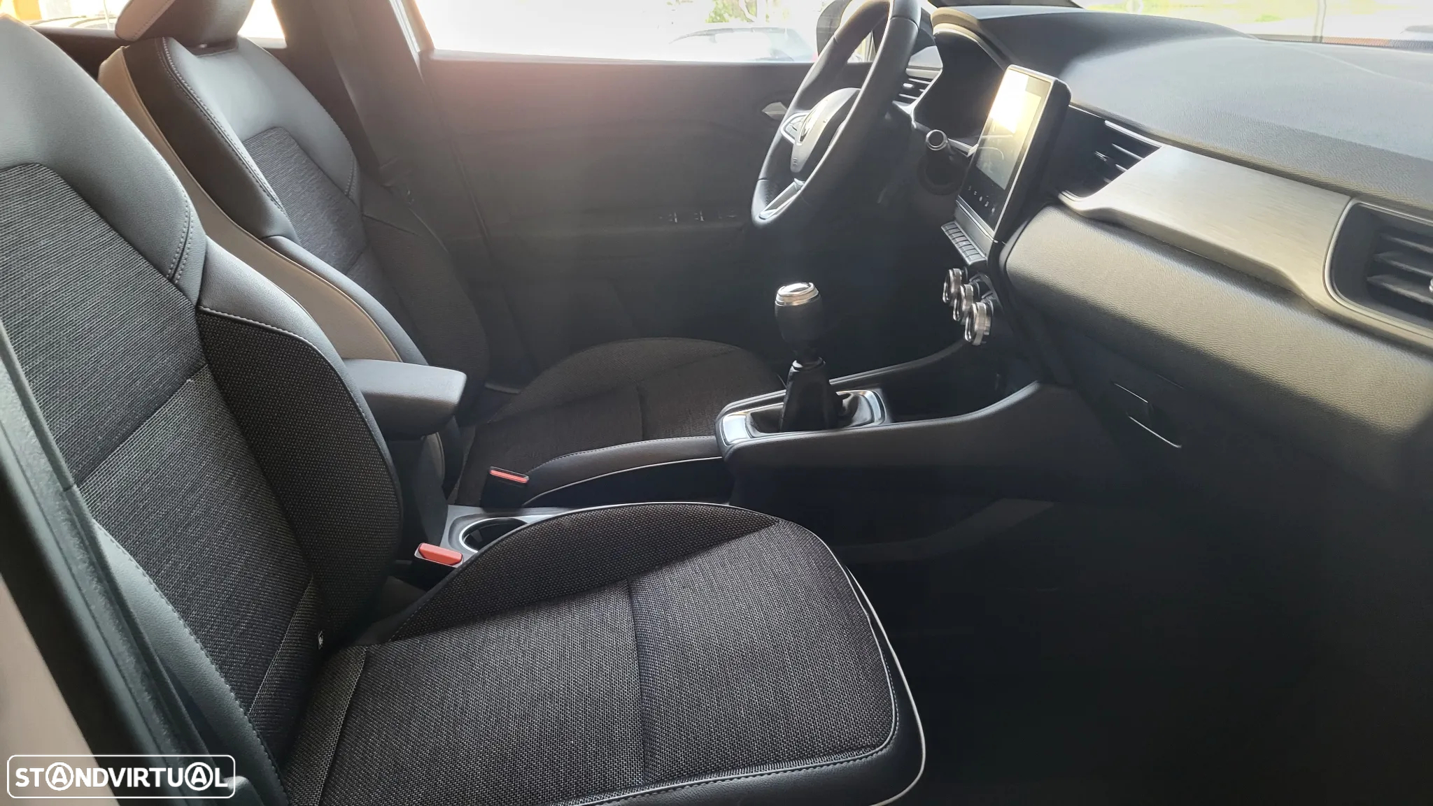 Renault Captur 1.0 TCe Exclusive - 14