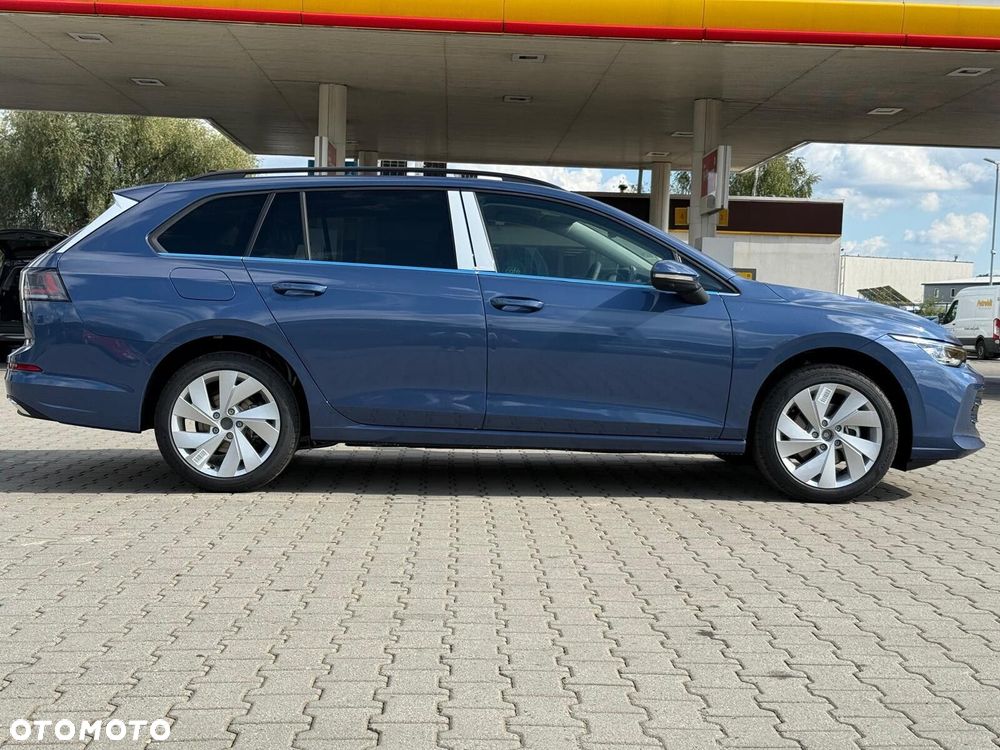 Volkswagen Golf - 5