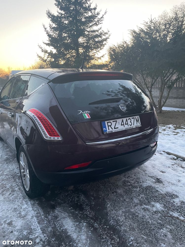 Lancia Delta 1.6 MJ Platino - 6