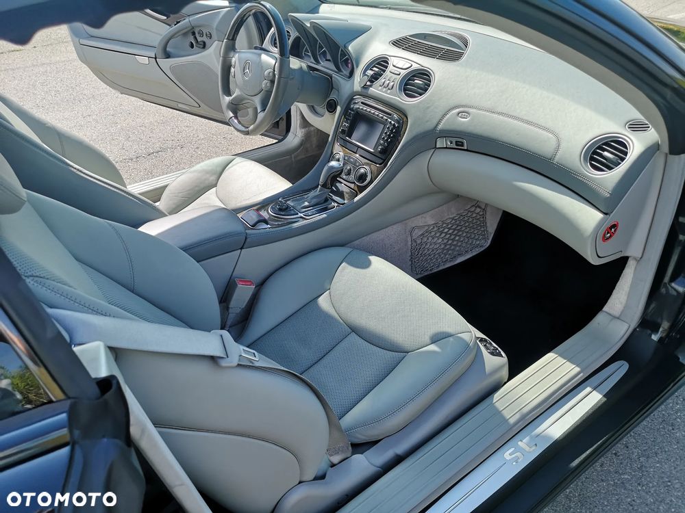 Mercedes-Benz SL 500 - 33