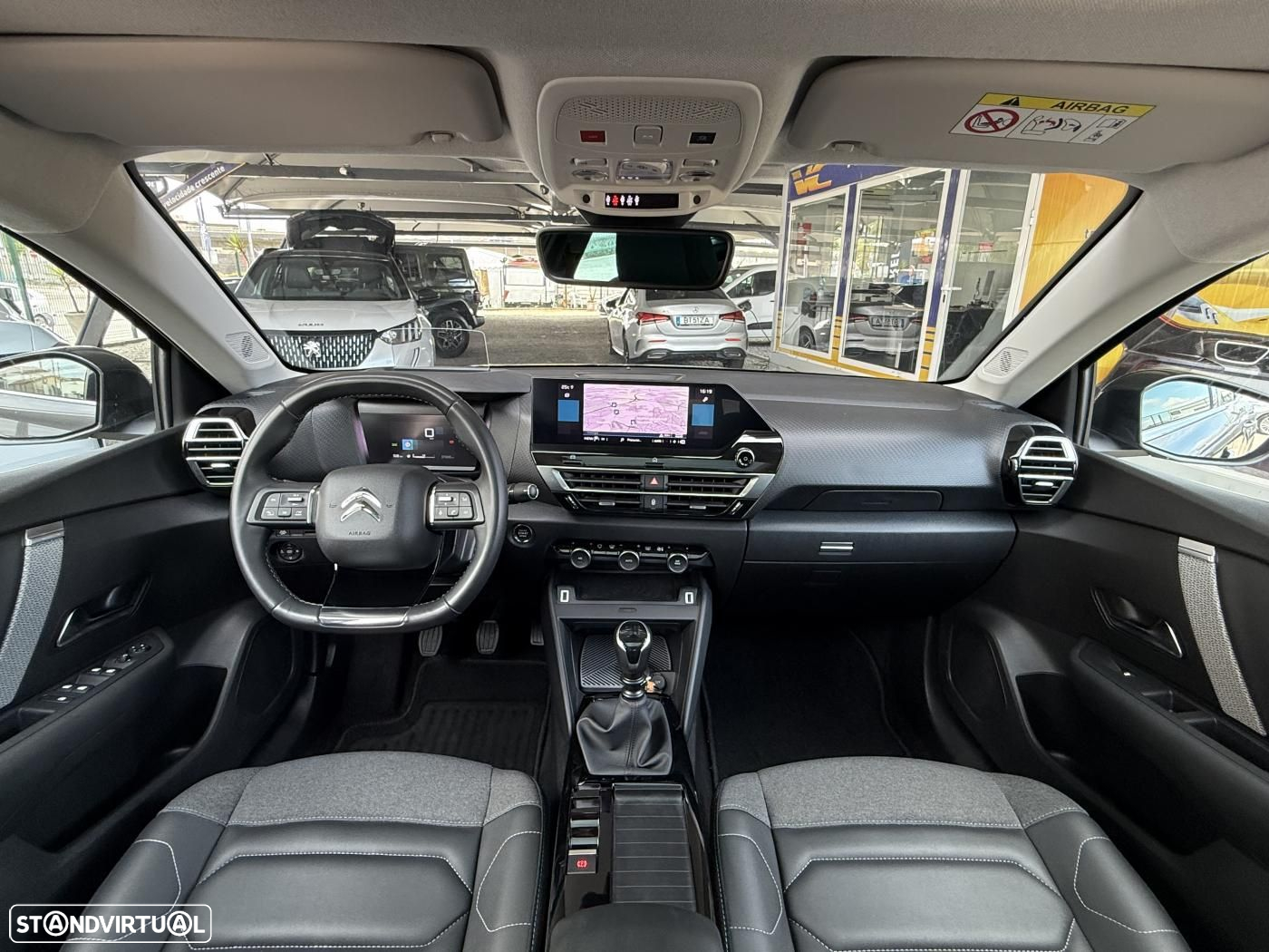Citroën C4 1.2 PureTech Shine - 35