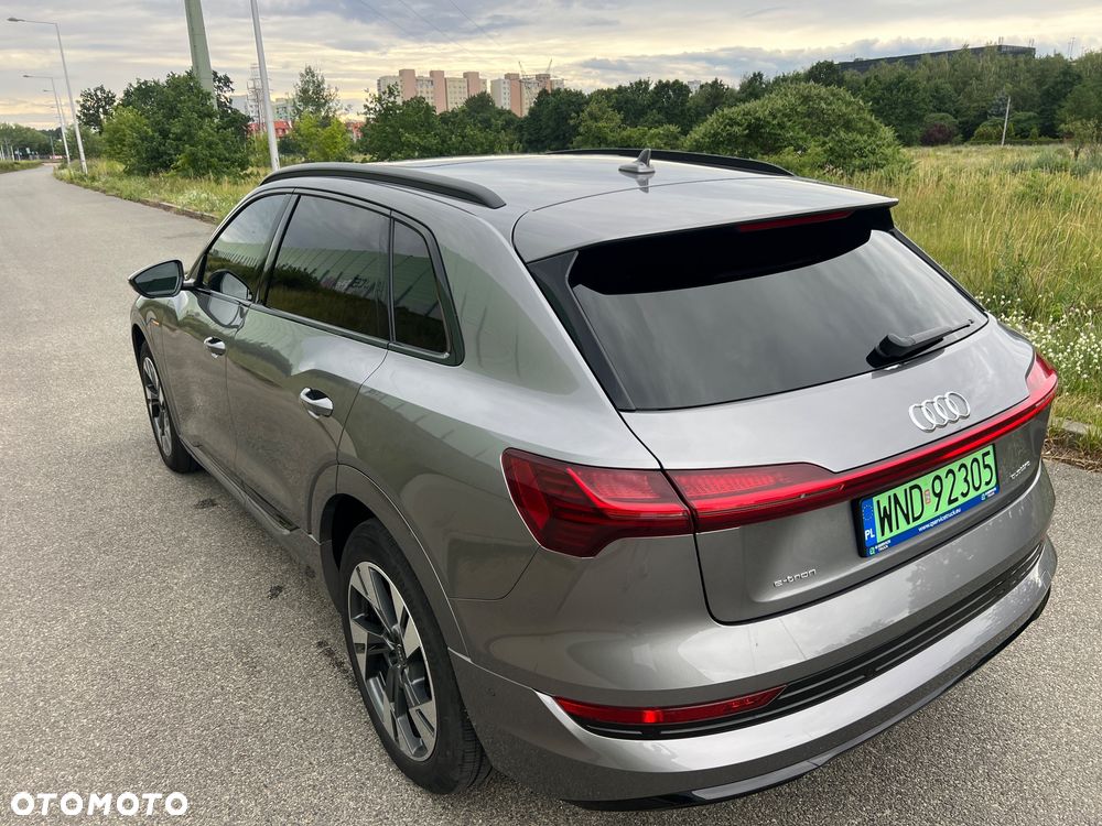 Audi e-tron 50 Quattro - 10
