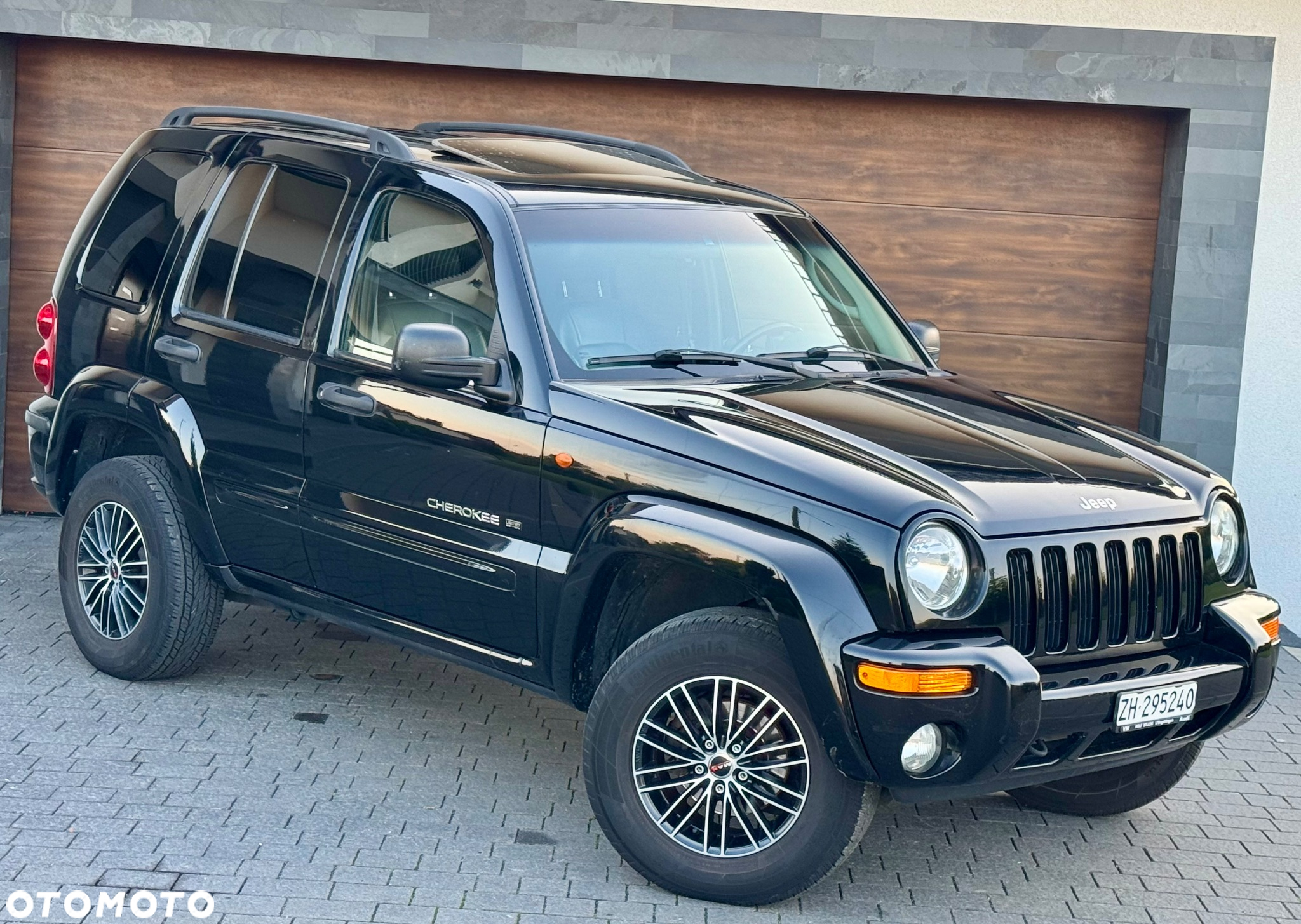 Jeep Cherokee 3.7L Limited - 3