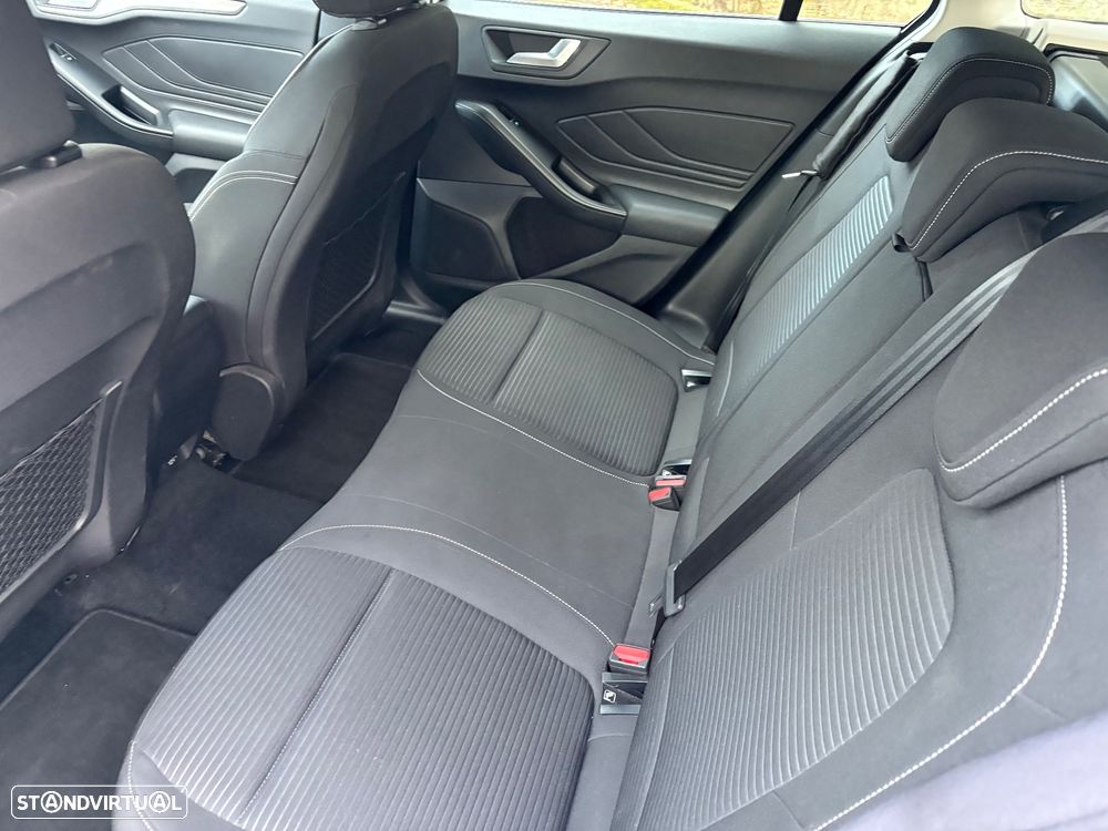 Ford Focus SW 1.5 TDCi EcoBlue Active - 14