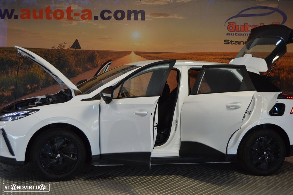 MG MG4 51 kWh Standard - 5