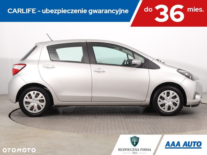 Toyota Yaris - 8