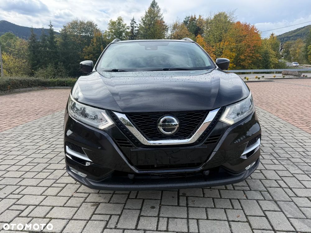 Nissan Qashqai 1.6 DCi Xtronic TEKNA - 2