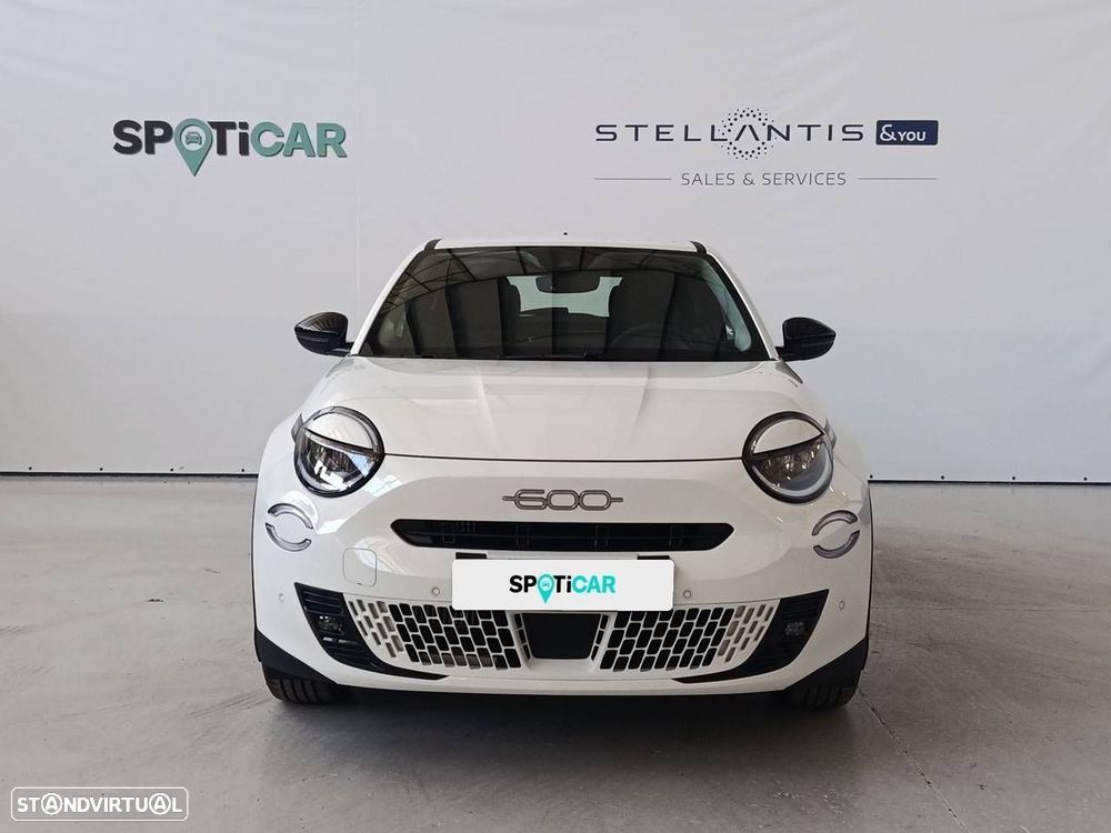 Fiat 600 2025 photo 2