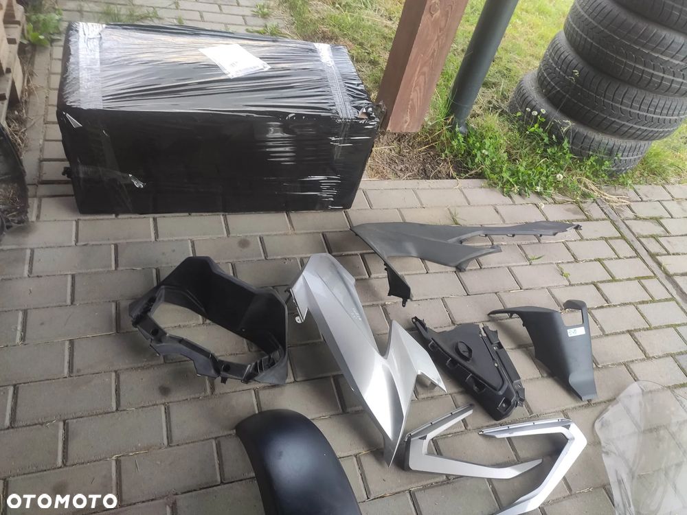 EU Osłona Owiewka Lewa Prawa Lampa Bok Honda Forza NSS 125 250 350 21- - 4