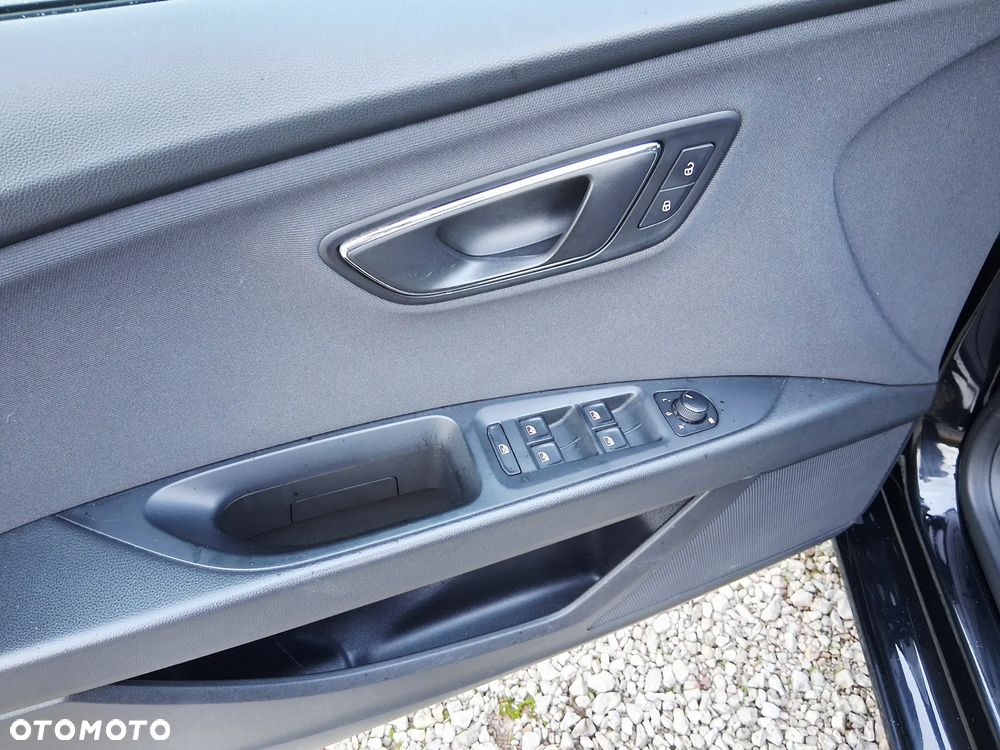 Seat Leon 1.6 TDI ECOMOTIVE Reference S&S - 13