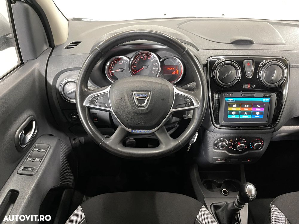 Dacia Lodgy 1.5 Blue dCi Stepway - 7