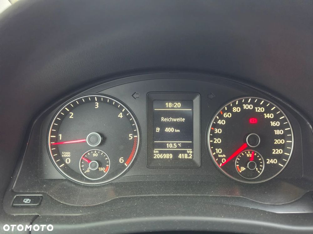 Volkswagen Golf Plus 2.0 TDI Comfortline - 6