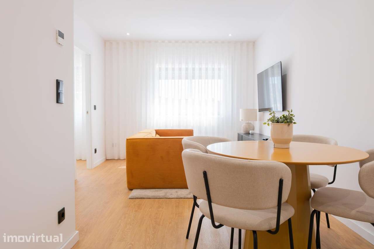 Apartamento T2 Totalmente Mobilado - Nogueira Maia - Grande imagem: 2/42