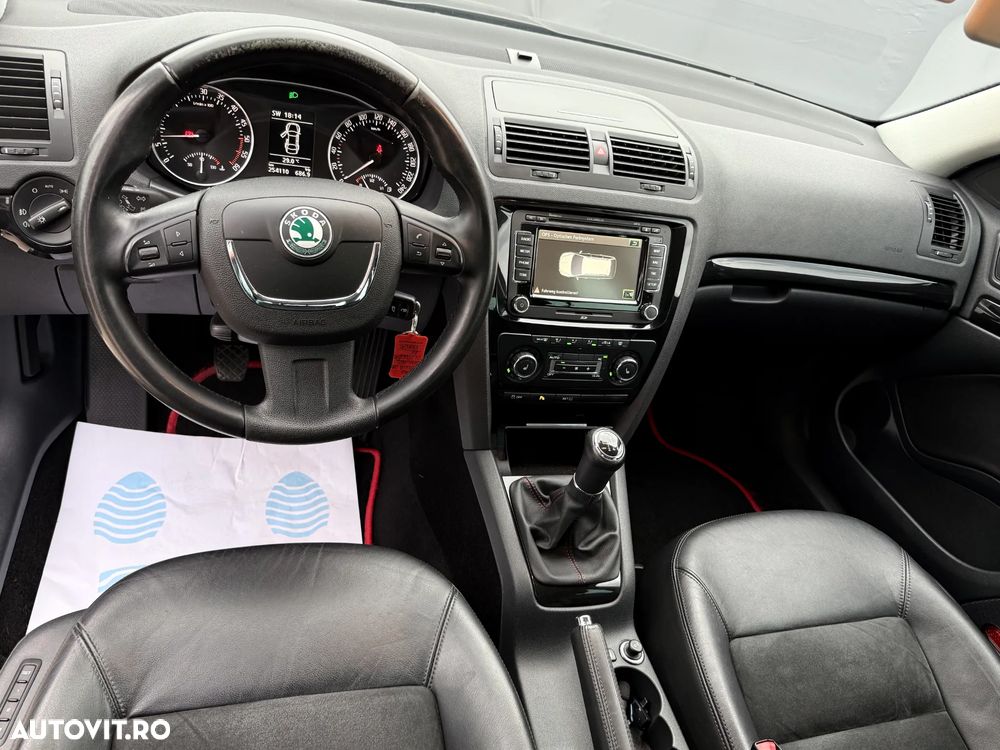 Skoda Octavia 2.0 TDI Laurin Klement - 13