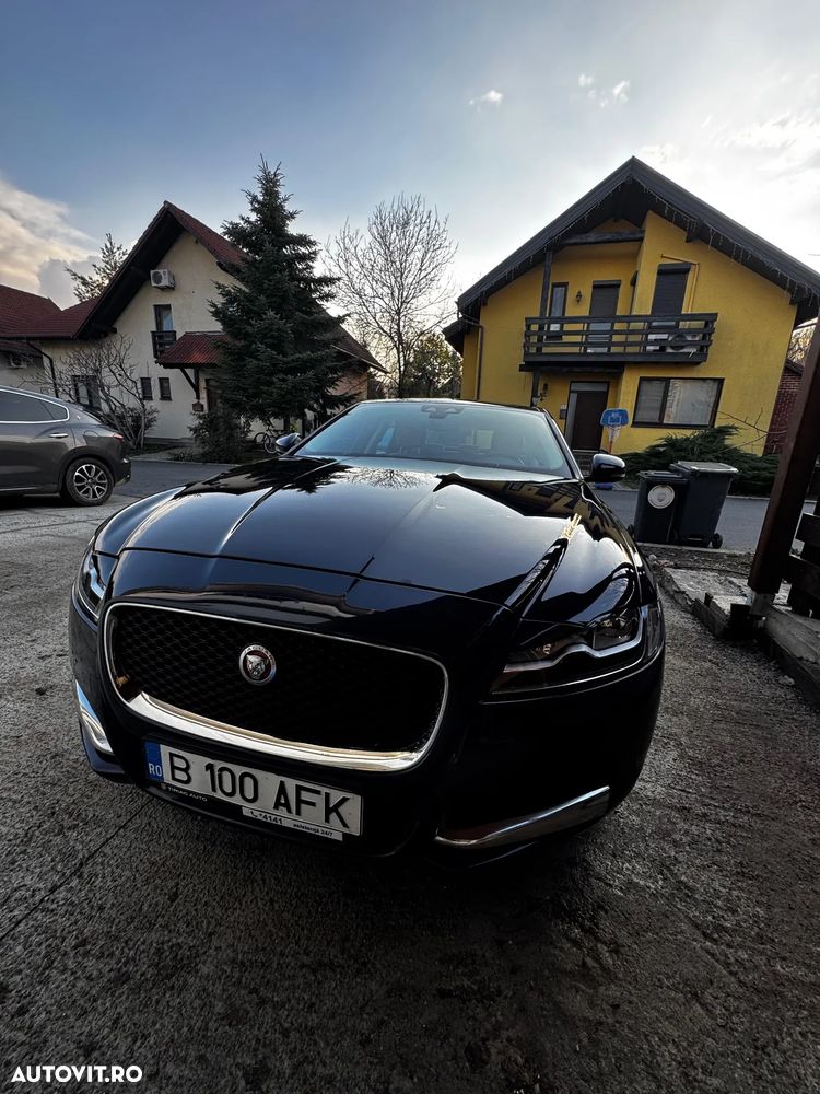 Jaguar XF 20d AWD Prestige - 25