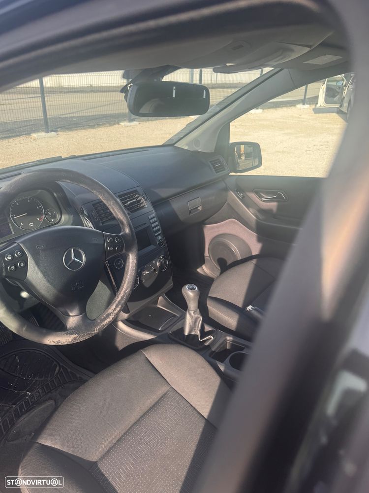 Mercedes-Benz A 160 BlueEFFICIENCY Avantgarde - 6