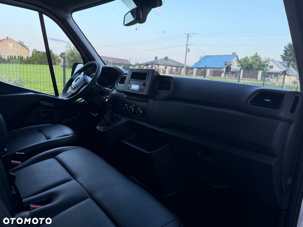 Renault Master - 15
