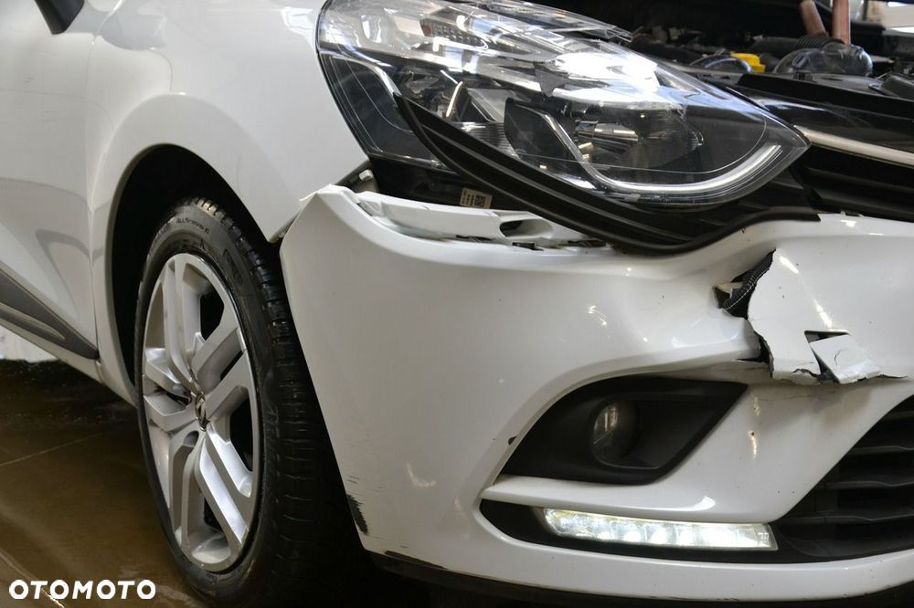 Renault Clio - 18