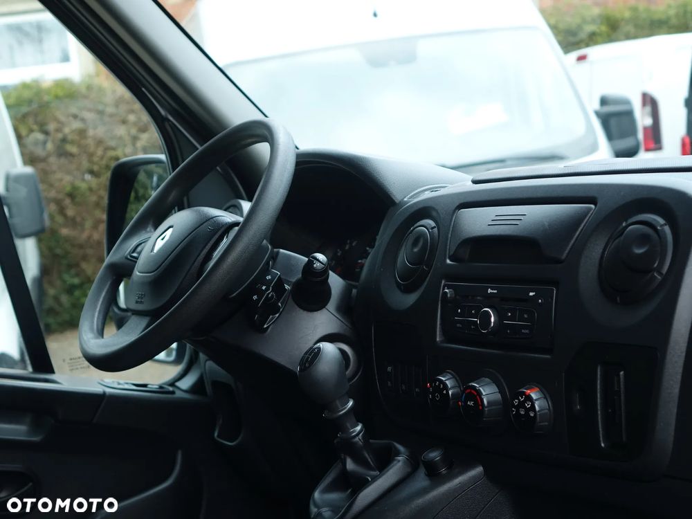 Renault Master L3H2 Bliźniak Podwójne Koła Tylne - 14
