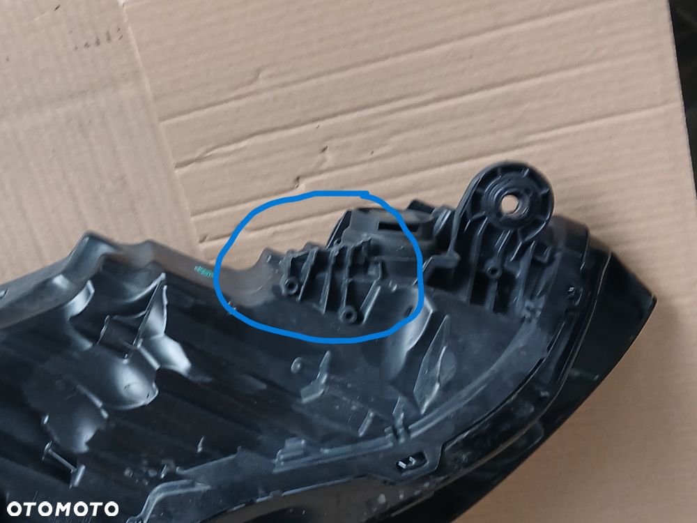 AUDI A5  LAMPA LEWA PRZÓD FULL LED MATRIX 8B3941035AA - 7