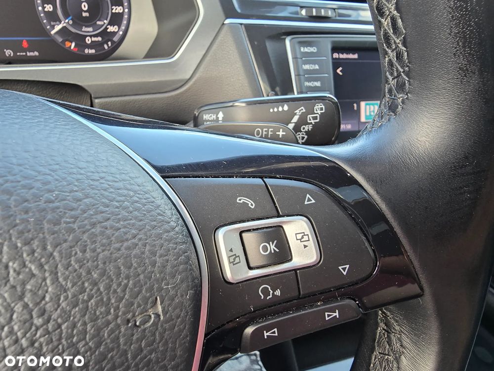 Volkswagen Tiguan 2.0 TDI SCR 4MOTION (BlueMotion Techn.) DSG Highline - 22