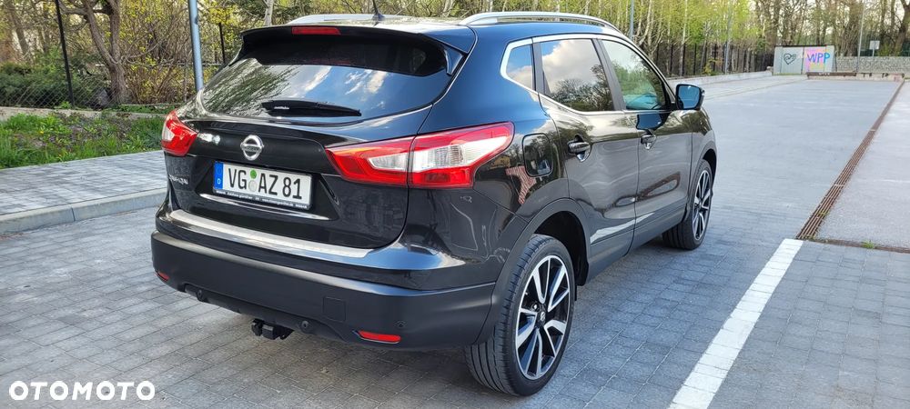 Nissan Qashqai 1.2 DIG-T Xtronic TEKNA+ - 6
