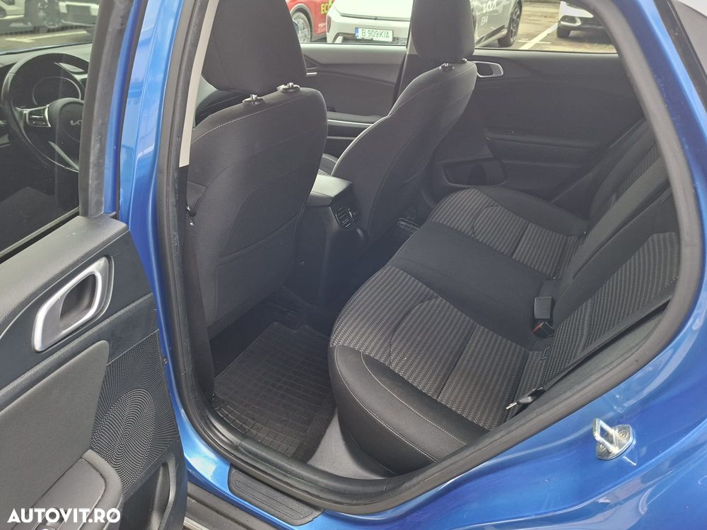 Kia XCeed 1.5 T-GDI 6MT City - 18