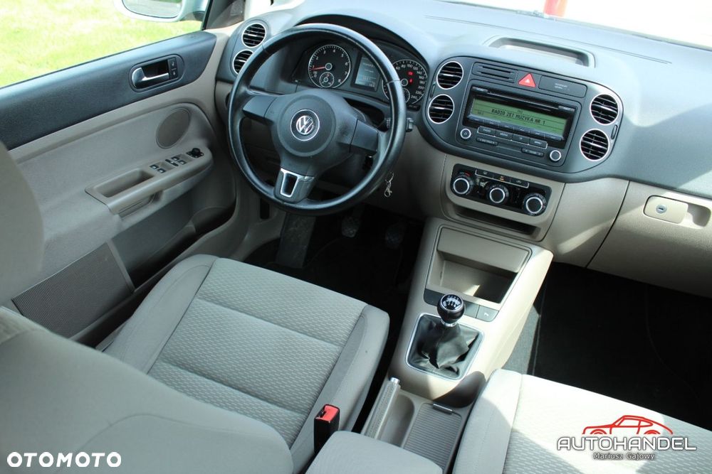 Volkswagen Golf Plus - 9