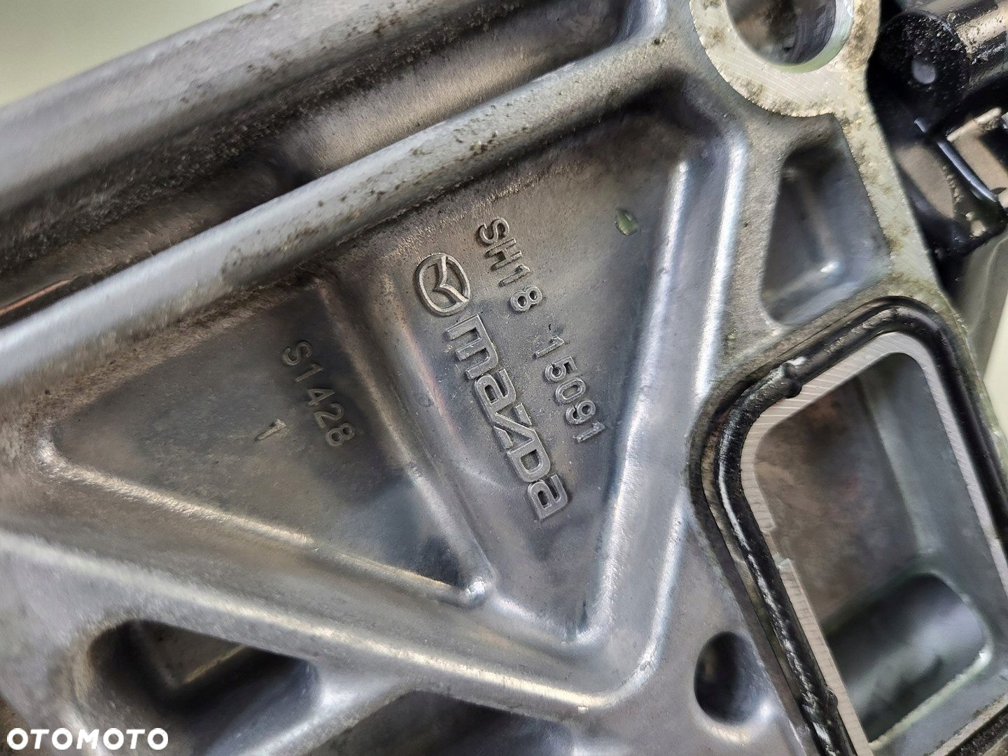 MAZDA 6 III GL 2.2 D POMPA WODY TERMOSTAT OBUDOWA od 18Rr. F-587693.01-0231 - 10