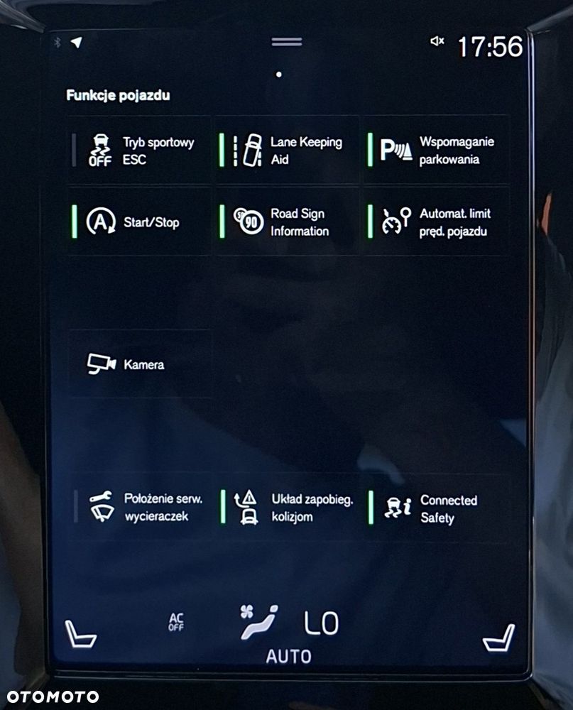 Volvo XC 40 D3 SCR Momentum Core - 22