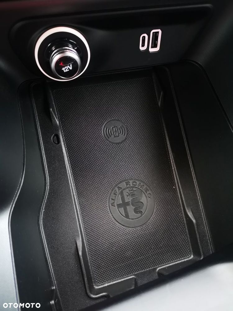 Alfa Romeo Tonale - 25