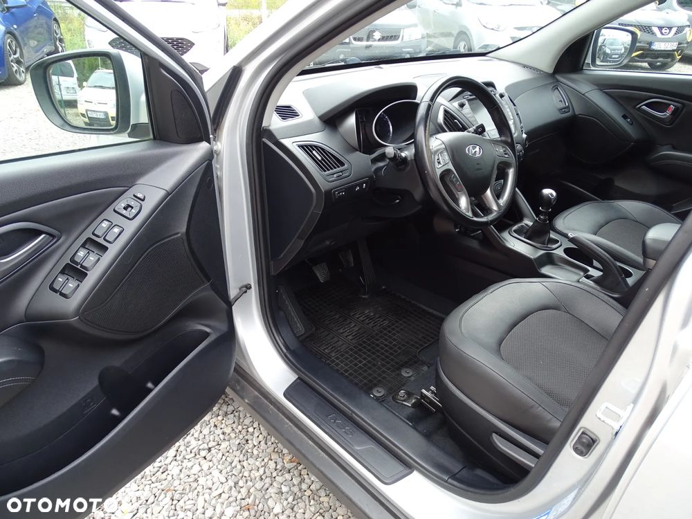 Hyundai ix35 - 22