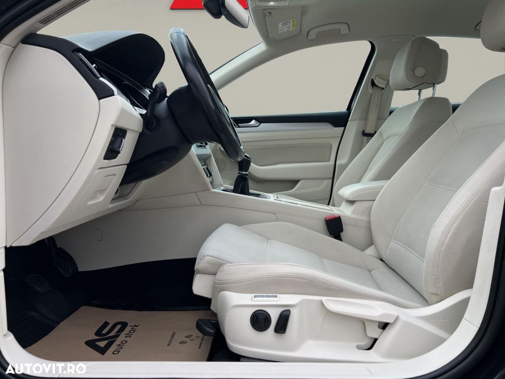 Volkswagen Passat 1.6 TDI Trendline - 14