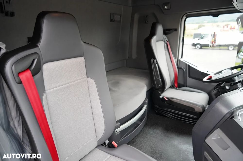 Renault T 440 COMFORT / HIDRAULICĂ / RETARDER / I-PARK COOL / MOTOR DE 13 LITRI / EURO 6 - 34