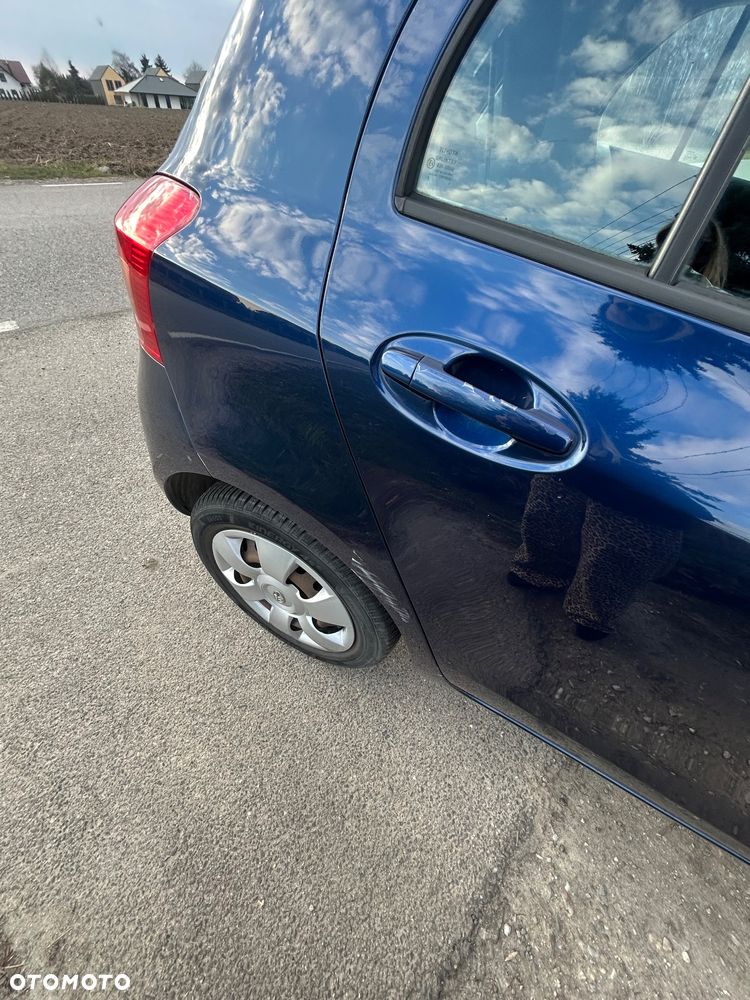 Toyota Yaris 1.3 Sol - 21