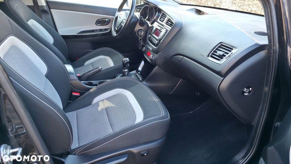 Kia Ceed 1.6 GDI Dream Team Edition - 9