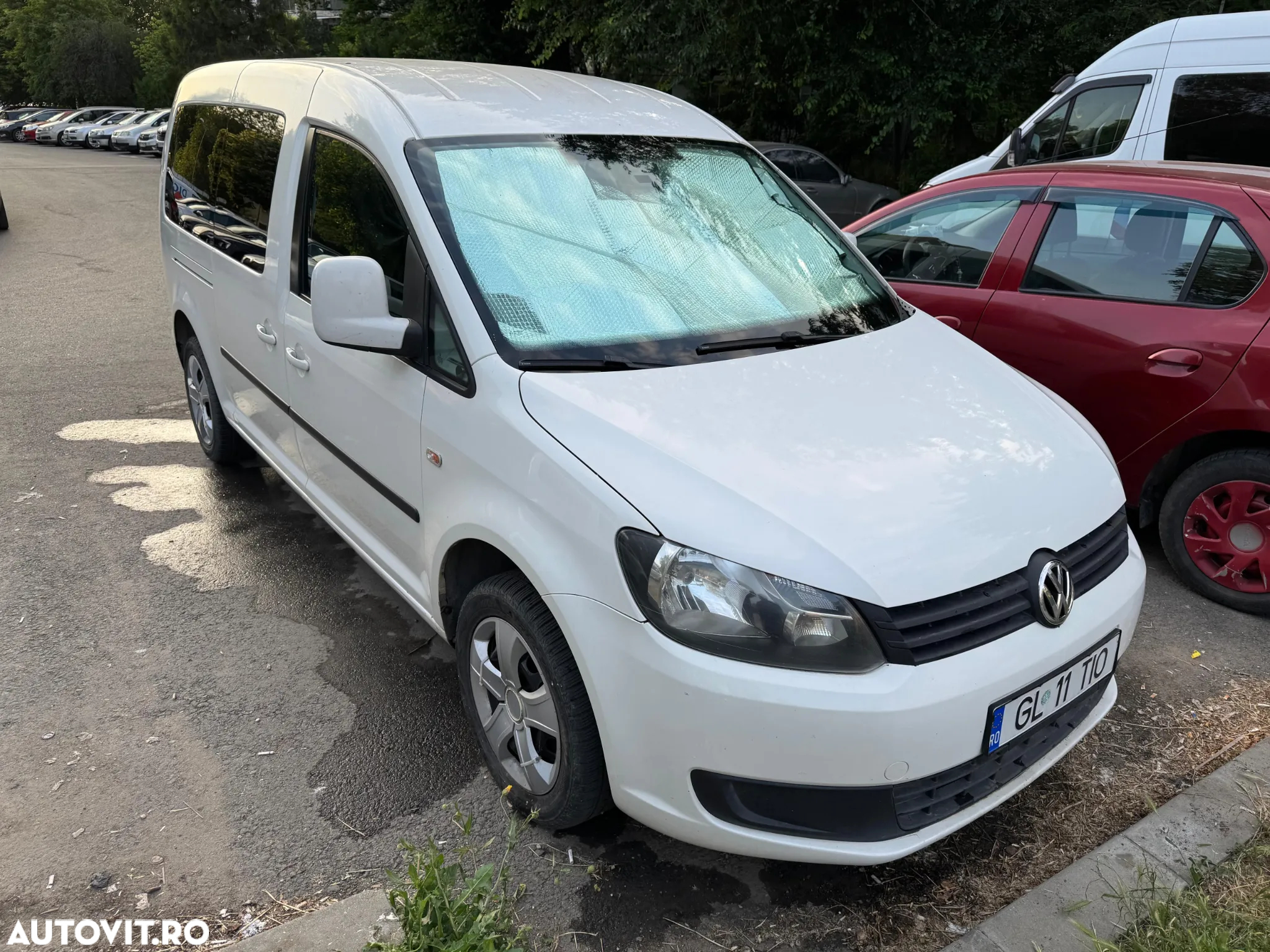 Volkswagen Caddy 2.0 TDI Comfortline - 10