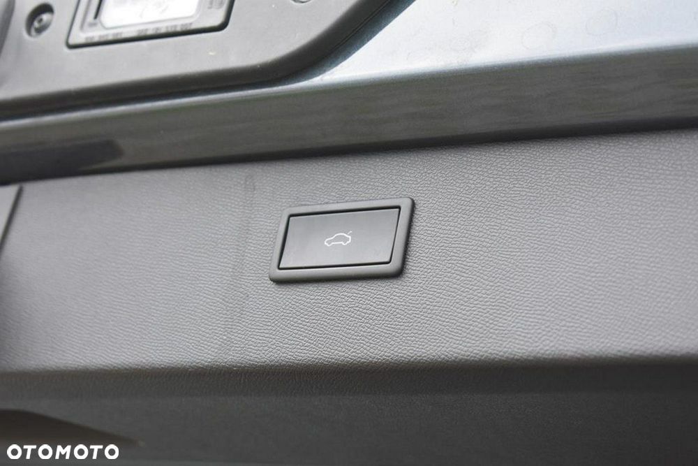 Cupra Formentor 1.5 eTSI mHEV DSG - 10