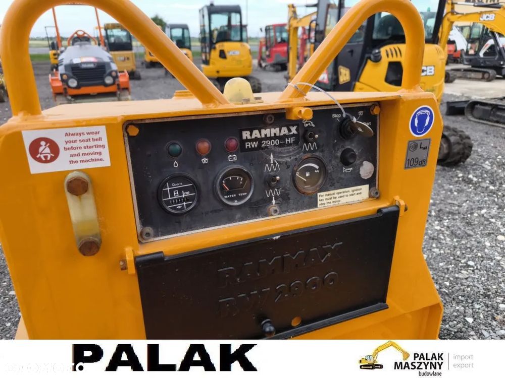 Ammann Walec AMMANN RAMMAX RW 2900-HF kołek  , 2005 rok - 12