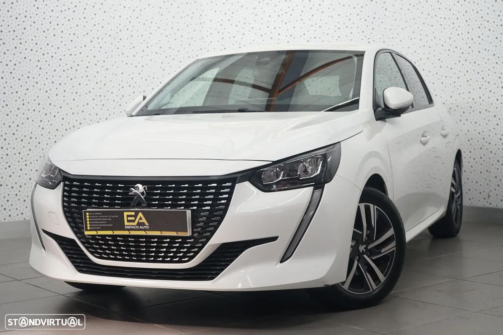 Peugeot 208 - 3
