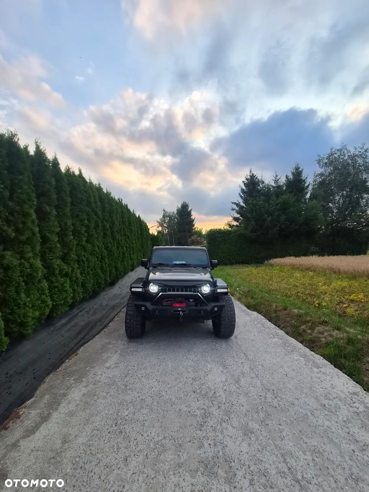 Jeep Wrangler Unlimited 3.6 Automatik Sahara - 17