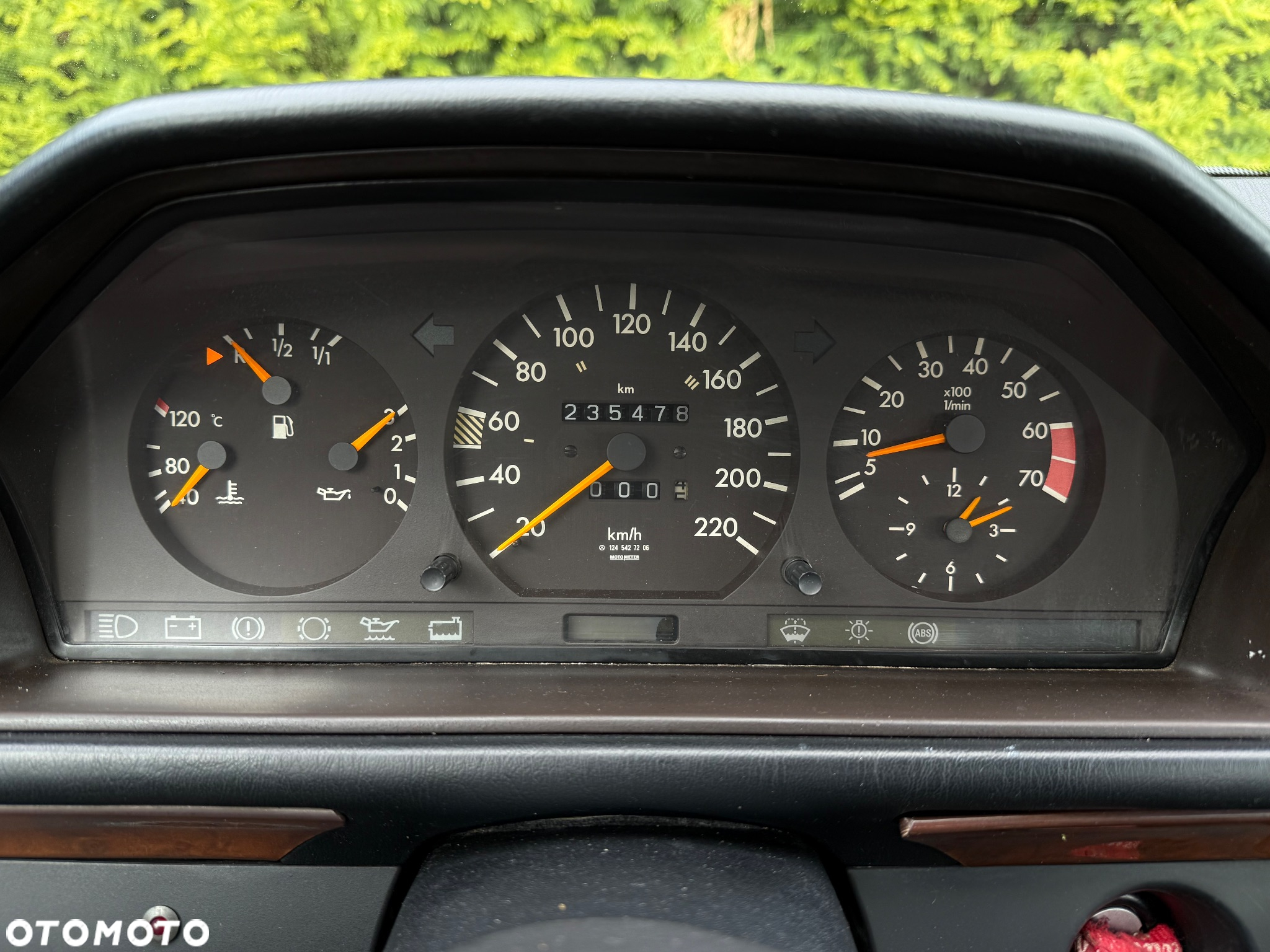 Mercedes-Benz W124 (1984-1993) - 16