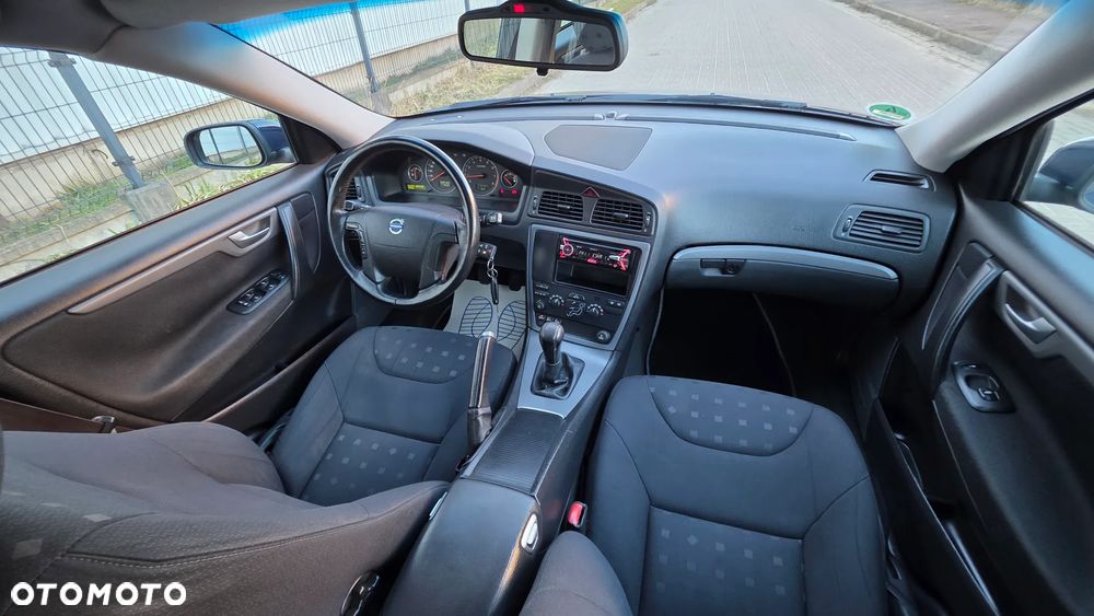 Volvo V70 2.4 Move - 7