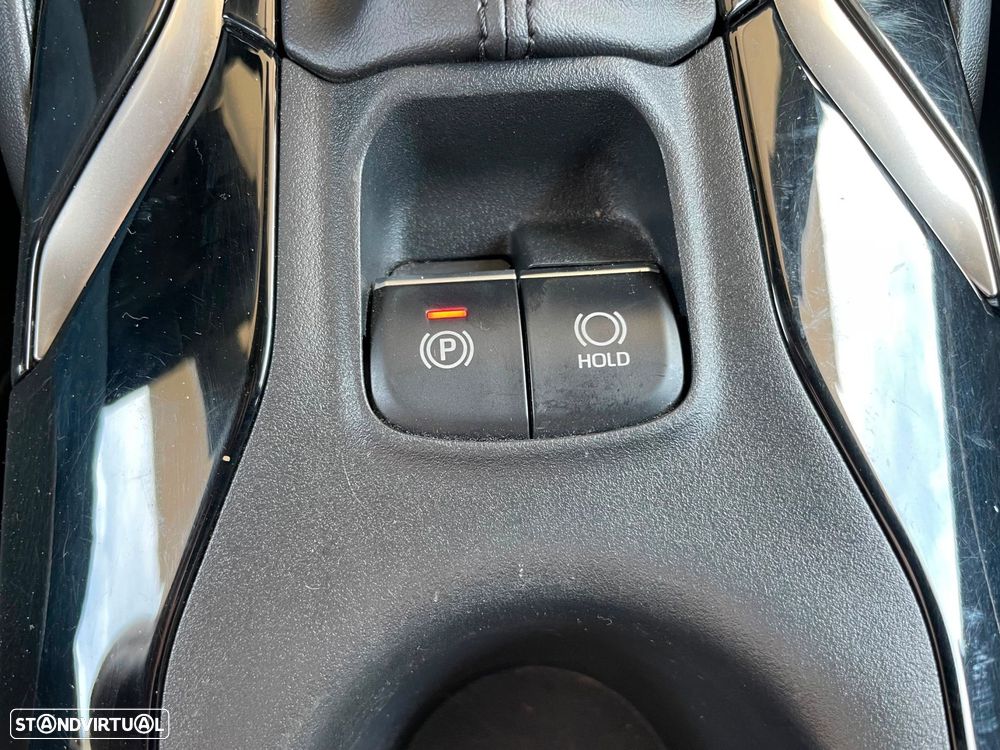 Toyota Corolla 1.8 Hybrid Comfort - 25